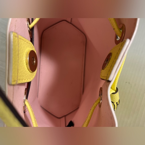 kate spade lemon yellow leather drawstring bucket shoulder bag - Picture 8 of 13